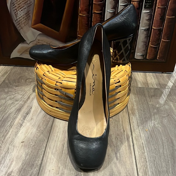 Nina Shoes - Nina Black Leather silver Detail Block Heel Shoes Size 9.5